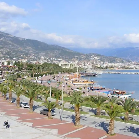 Semesterbostad Panoramic With A Pool