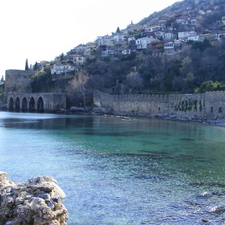 Casa de Férias Panoramic With A Pool Alanya