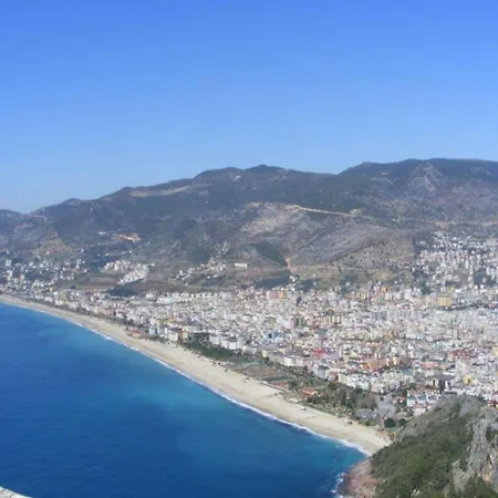 Panoramic With A Pool Nyaraló