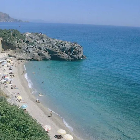 Casa de Férias Panoramic With A Pool Alanya