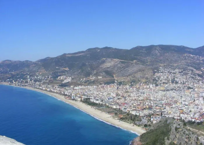 Panoramic With A Pool Vakantiehuis