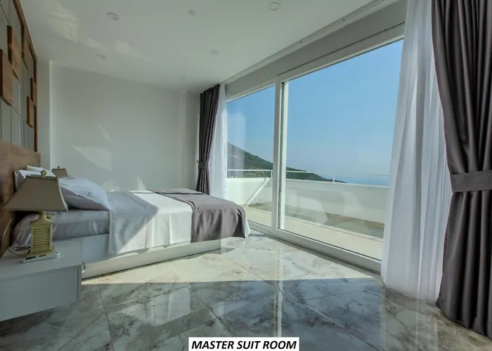 Panoramic With A Pool Vakantiehuis Alanya