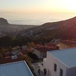 Panoramic With A Pool Vakantiehuis Alanya