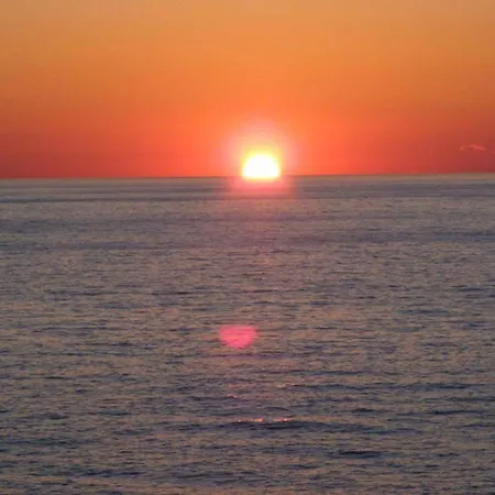 بيت للعطل Panoramic With A Pool ألانيا