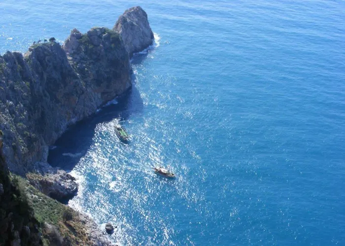 Panoramic With A Pool ألانيا