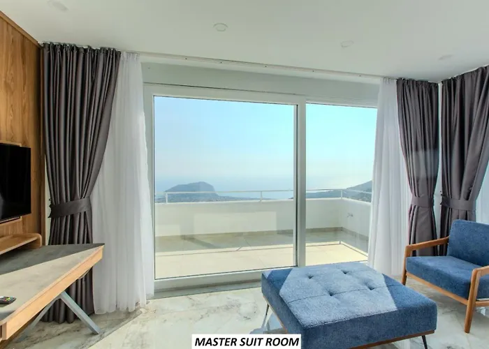 بيت للعطل Panoramic With A Pool ألانيا