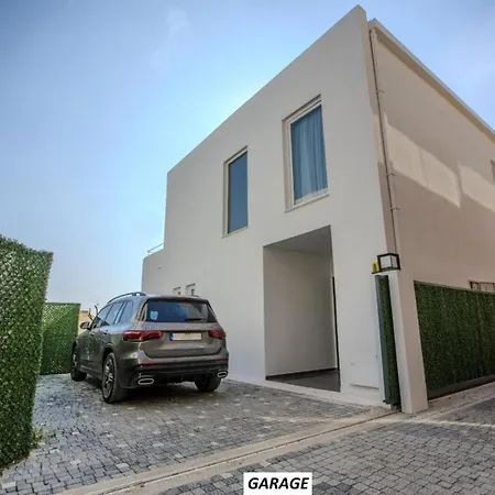 Panoramic With A Pool * ألانيا